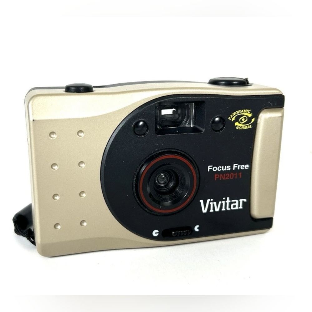 Vivitar Focus Free PN2011 Point and Shoot Film Camera‎